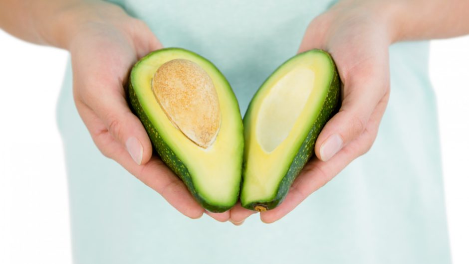 De la sănătatea inimii la protecția pielii: Beneficiile sâmburilor de avocado