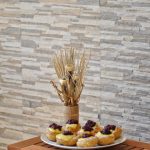 Accente din piatră naturală în decorul interior