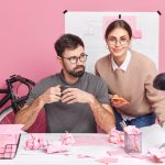 Ce înseamnă copywriter? Meseria de creator de conținut publicitar
