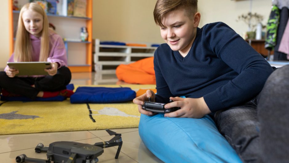Cum reduci latența în jocurile multiplayer online