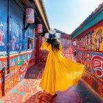 Străzi vibrante în cartierele din Tokyo