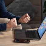 Fragilitatea atenției și puterea momentelor digitale scurte