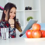 Cum îți construiești obiceiuri digitale mai sănătoase