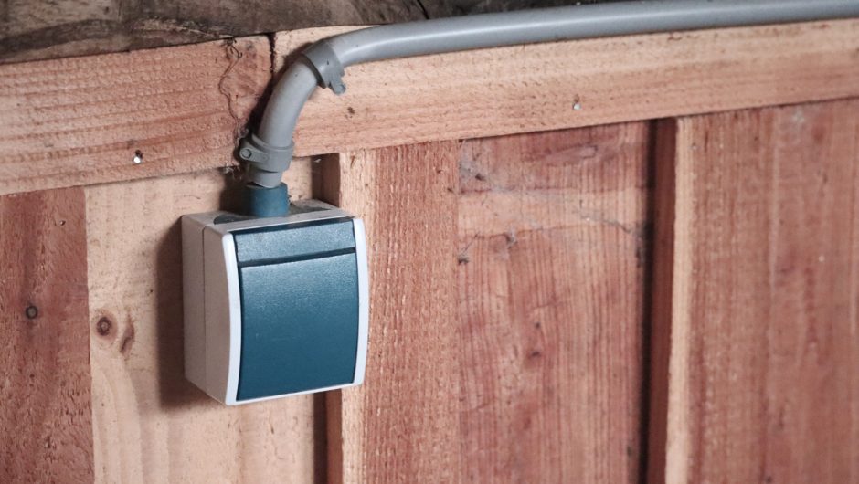 Senzorii de inundație adaugă protecție în băi, bucătării și camere tehnice