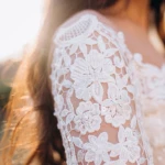 Dantela modernă: Styling fără aer prea romantic sau festiv