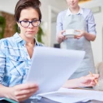 Ziua de administrare a casei: Facturi, cumpărături și mici sarcini într-un singur interval