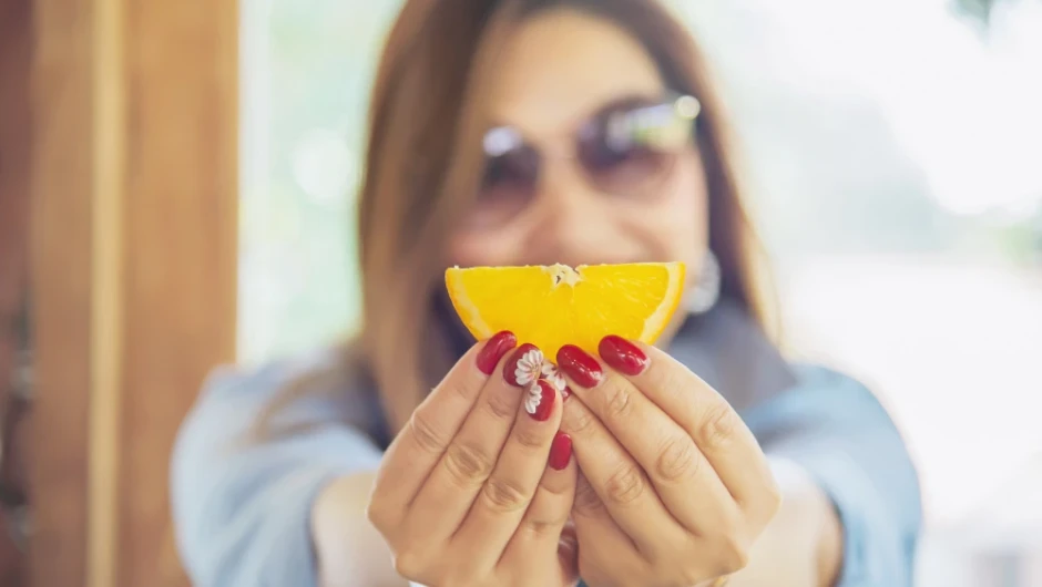 Curcuma pentru sănătate: cum citești critic promisiunile din reclame